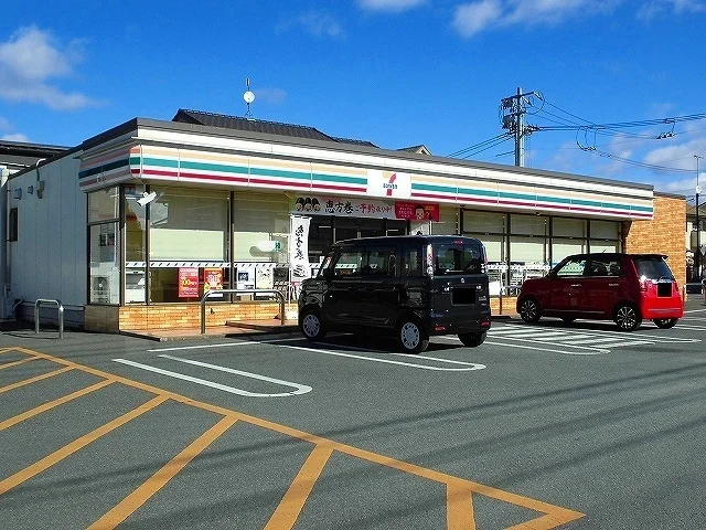 セブンイレブン引野北４丁目店まで520m