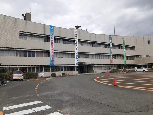 鳥栖市役所まで530m