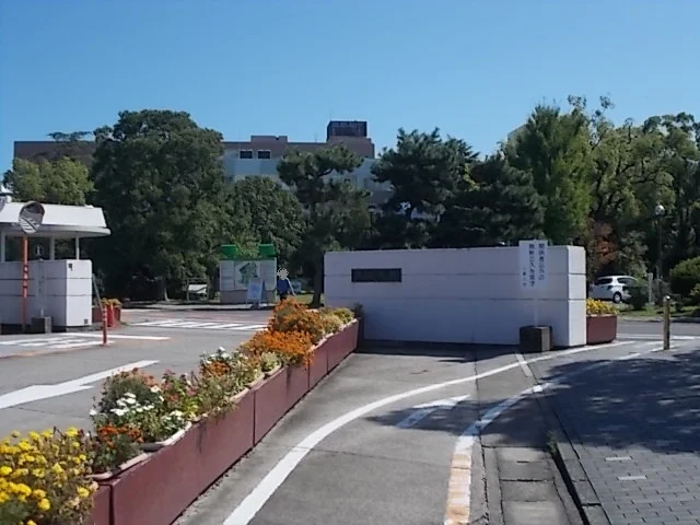 三重大学まで1300m