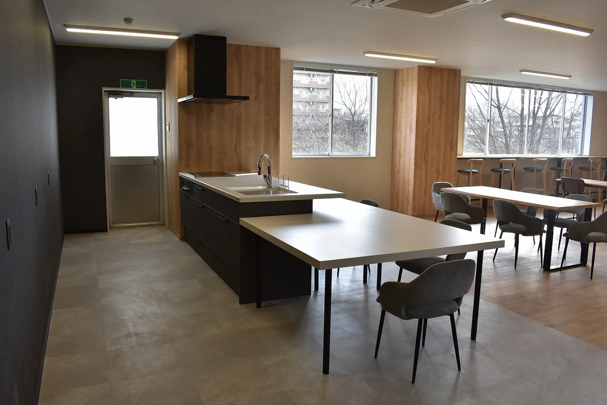 シェアキッチン