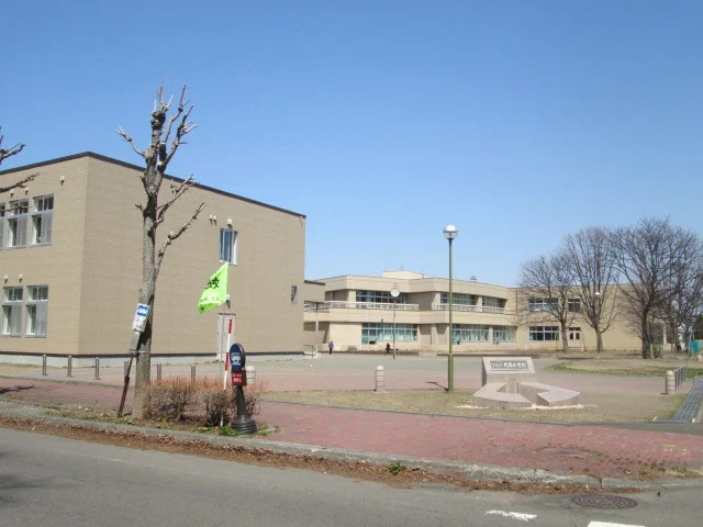 千歳市立北陽小学校まで400m
