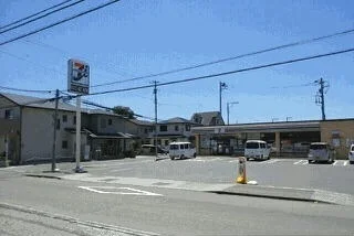 セブンイレブン三島谷田南店まで300m