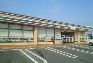 セブンイレブンまで1200m