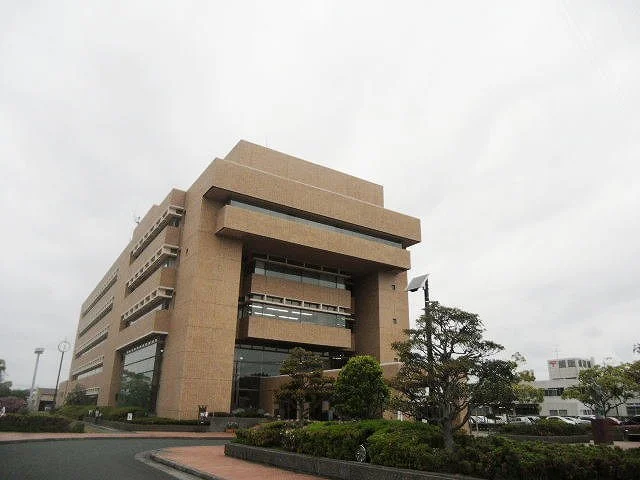 袋井市役所まで400m