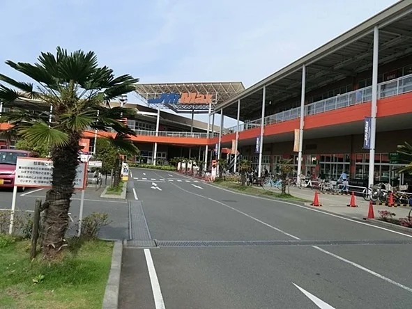 ミスターマックスまで1100m