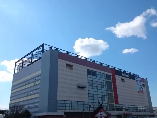 ラウンドワン様まで750m