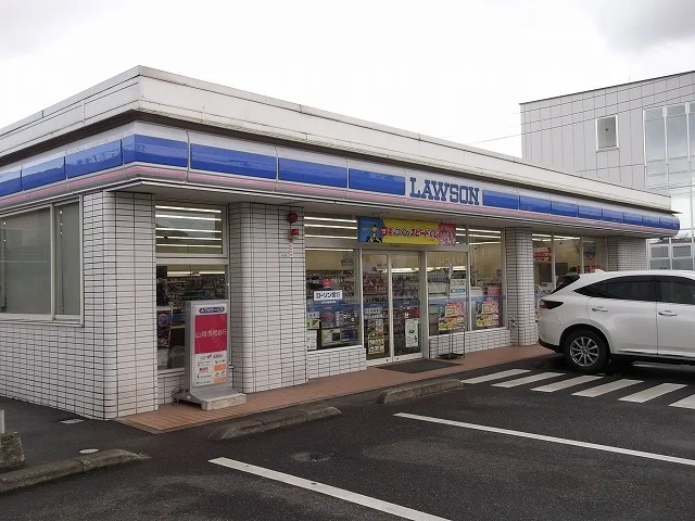 ローソン倉吉宮川店まで650m