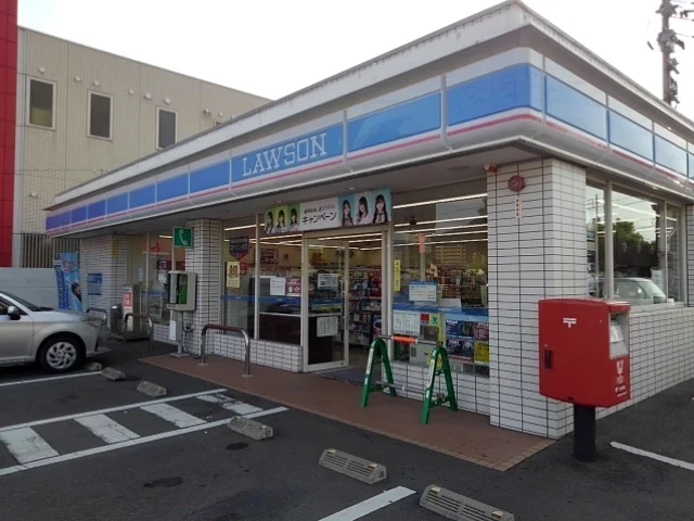 ローソン宇多津浜街道店まで350m