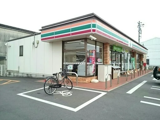 セブンイレブン曙店まで800m