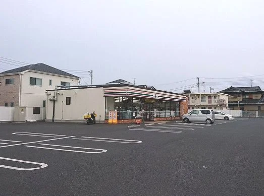 セブンイレブンまで300m