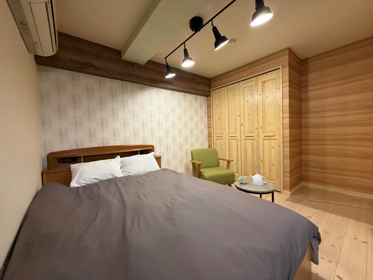 ※掲載の図面・写真は現況と異なる場合がございます。現況を優先とさせていただきます。 ※写真に掲載されている家具・小物・装飾品（植物・雑貨等）は撮影用のため、実際のお部屋には設置されていない場合がございます。