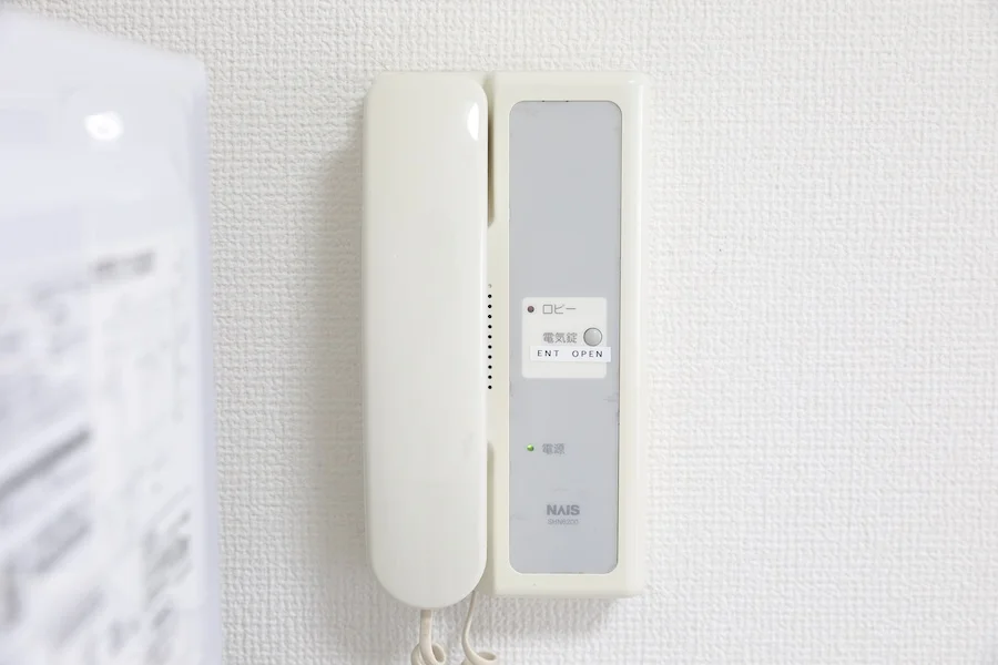 インターホン