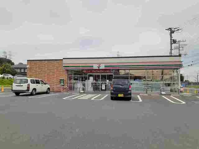 セブンイレブン市原椎津店まで1000m