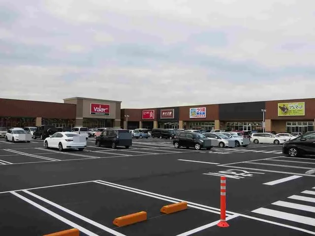 ルビットパーク 岡崎まで1200m