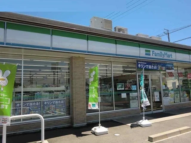 ファミリーマート美濃加茂川合店まで1000m