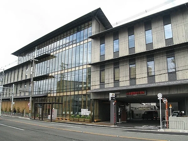 上京区役所まで1470m