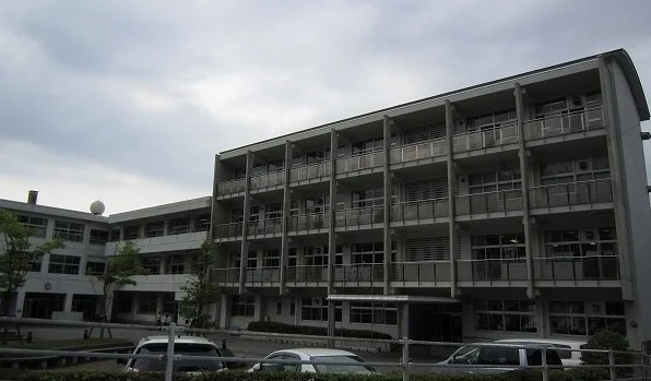 松江市立佐太小学校まで600m