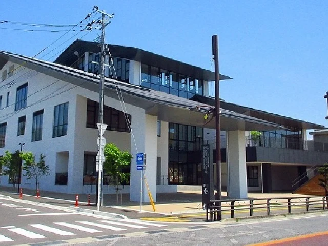 ゆめぷらっと小城まで1300m