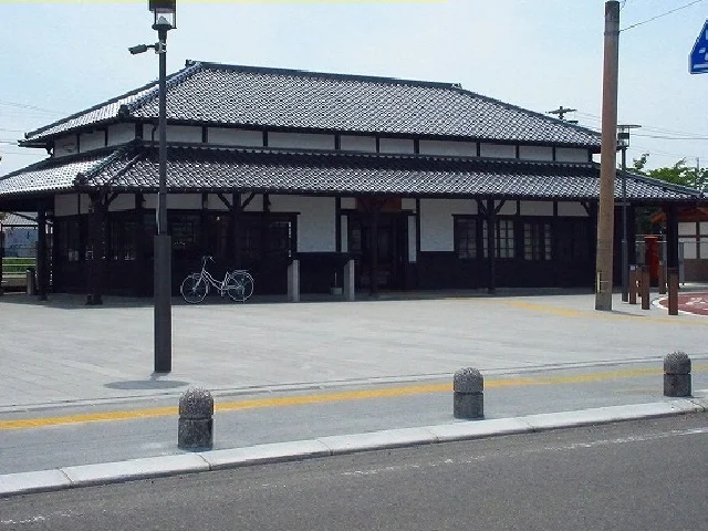 小城駅まで1090m