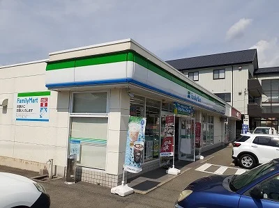 ファミリーマート阿蘇一の宮店まで850m