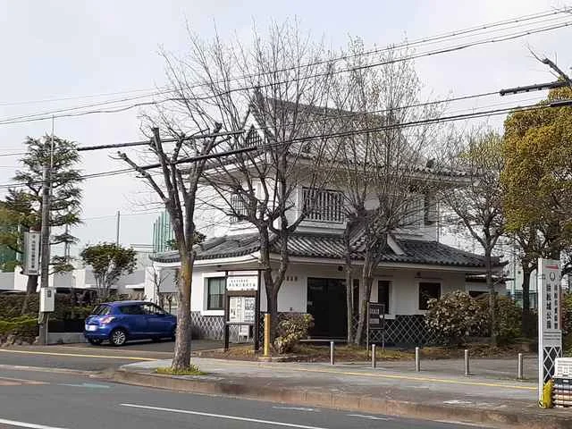 浜松城公園前交番まで151m