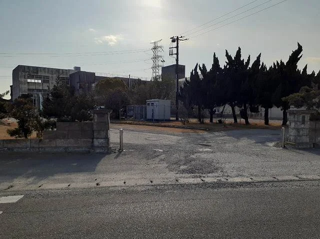 富津市立飯野小学校まで550m