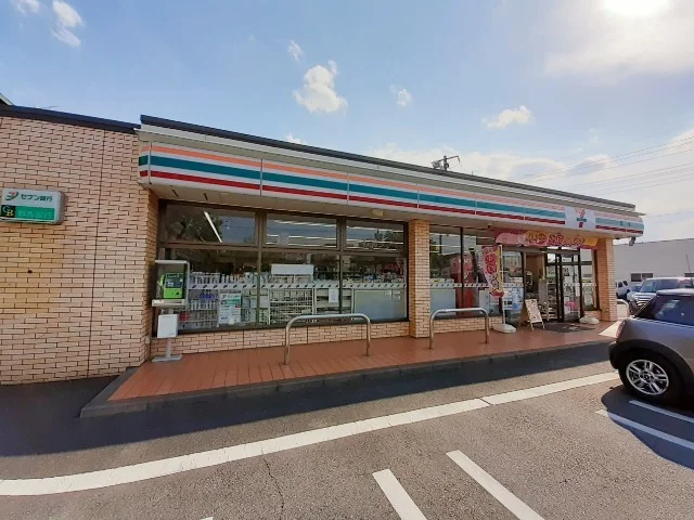 セブンイレブン前橋元総社町北店まで1300m