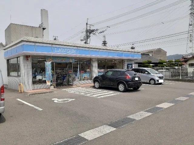 ローソン金生町下分店様まで700m