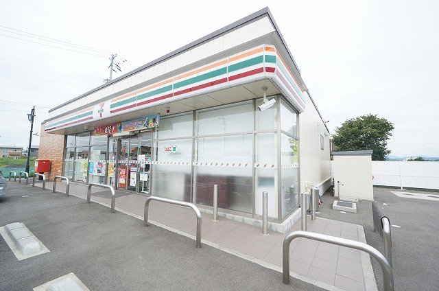 セブン-イレブン 郡山日大南店まで170m