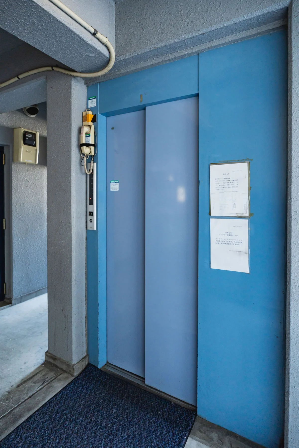 エレベーターあります。