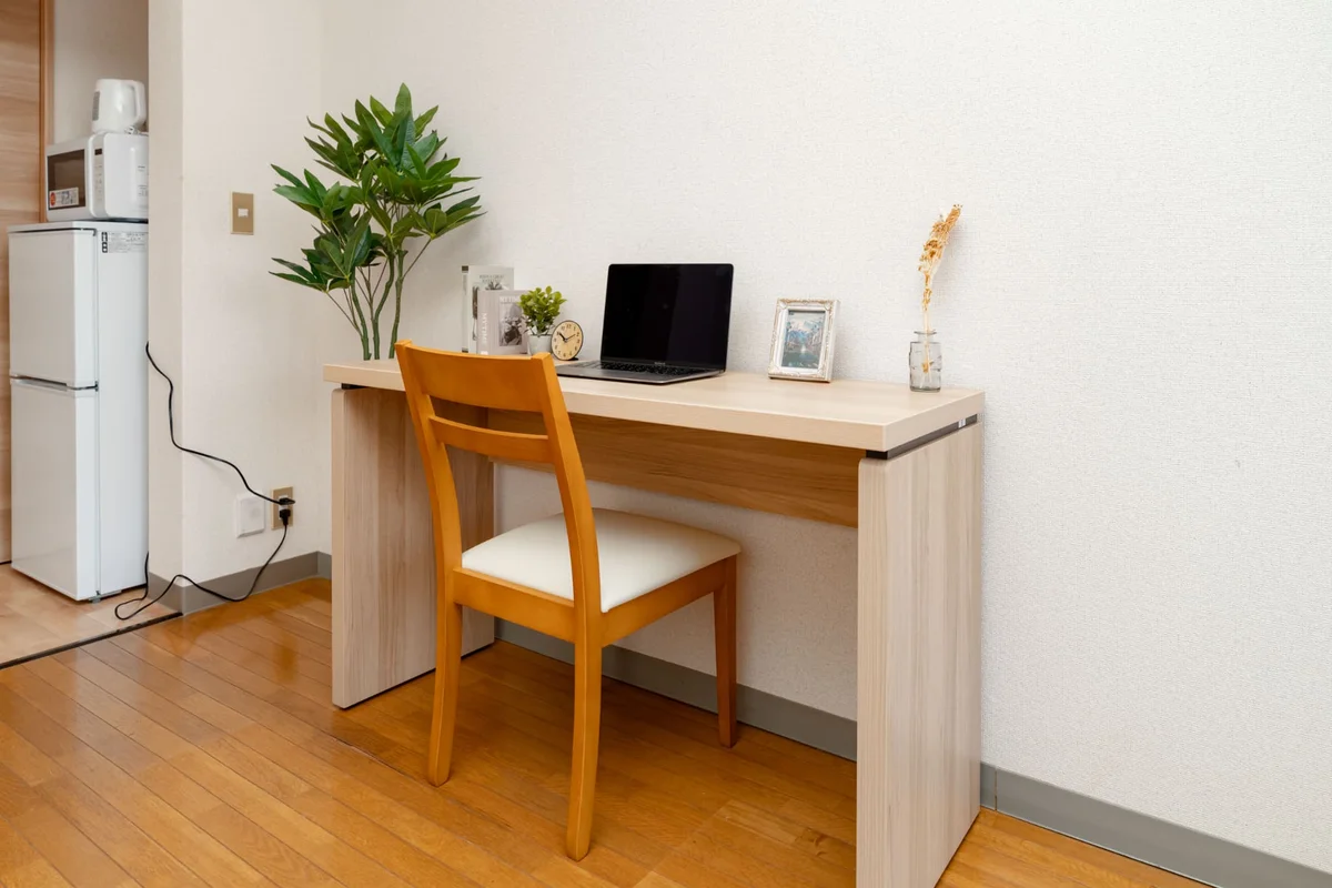 PCデスクあります。