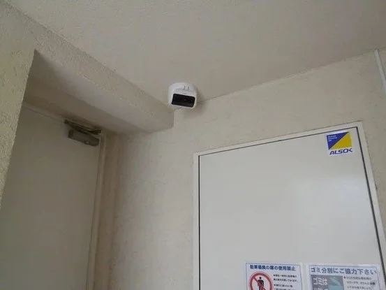防犯カメラ