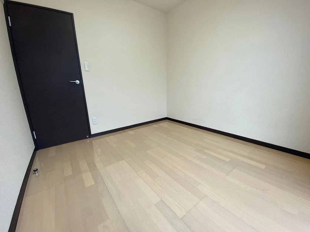 扉の色は異なる場合がございます