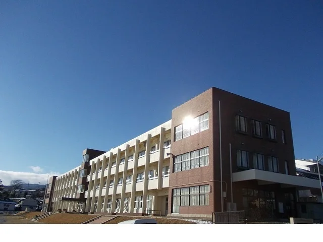 国見町立国見小学校まで280m