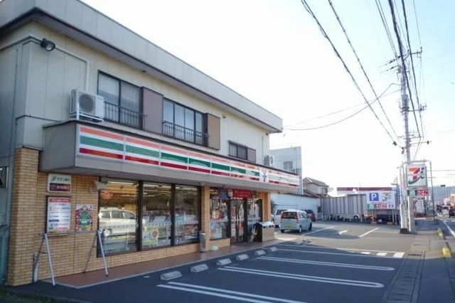 セブンイレブン大仁店まで450m
