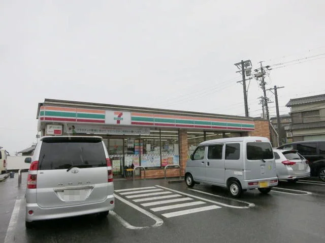 セブン-イレブン 岡崎井田町店まで800m