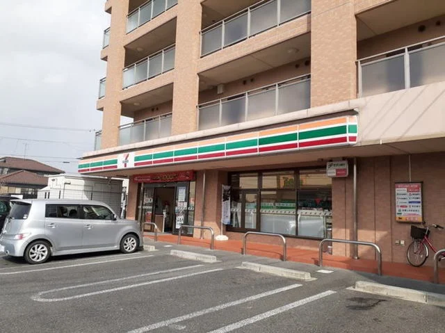 セブンイレブン 岡崎橋目町店まで700m