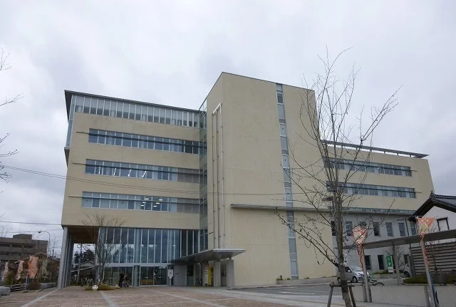 庄原市役所まで1700m