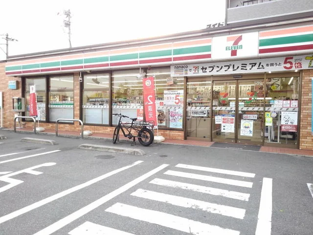 セブンイレブン博多那珂6丁目店まで500m