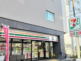 セブンイレブンまで450m