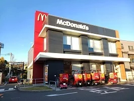 マクドナルドまで200m