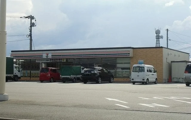 セブンイレブン田川伊田店まで550m