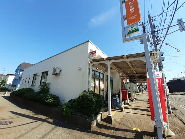 高田南本町郵便局まで587m