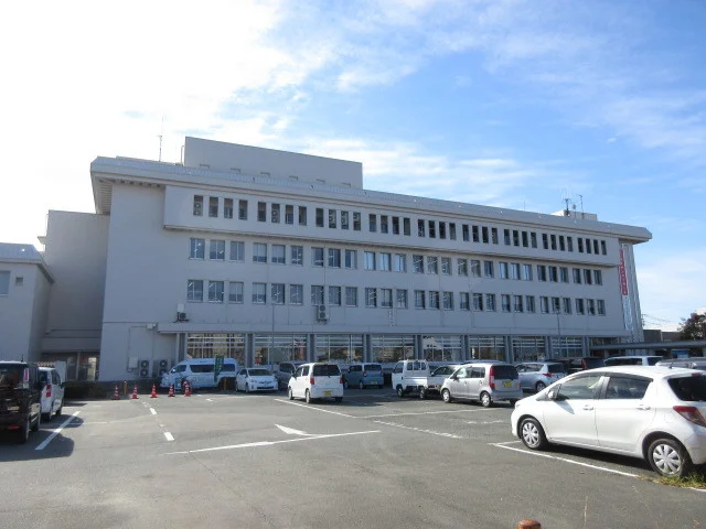 柳川市役所まで1050m