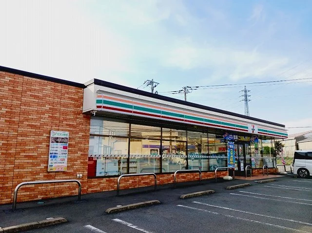 セブンイレブン富士宮淀平町店まで160m