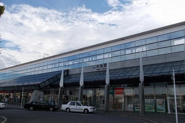 ＪＲ今治駅様まで800m