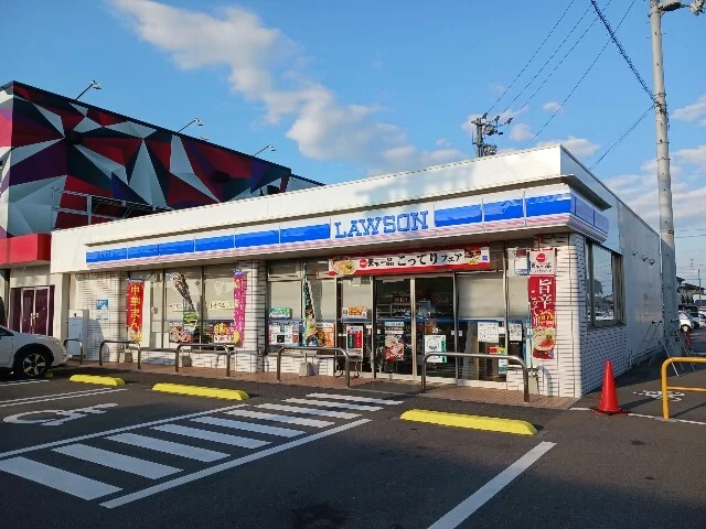 ローソン今治南鳥生店まで300m