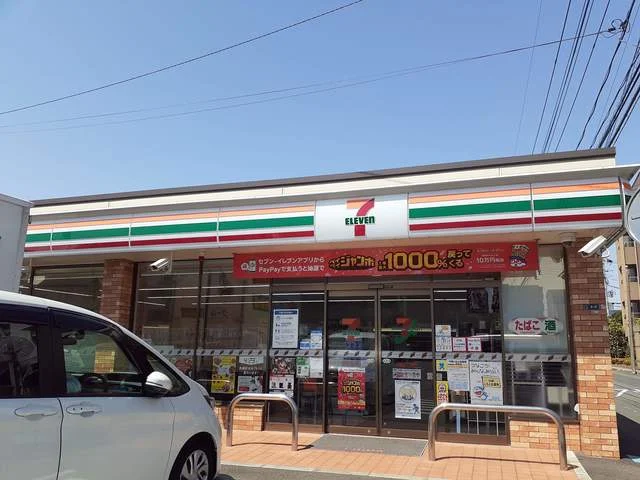 セブンイレブン川崎坂戸２丁目店まで349m