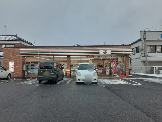 セブンイレブン 新潟元町店まで750m