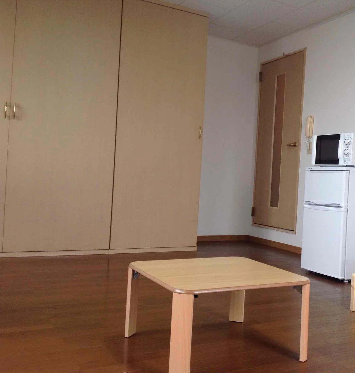 同タイプ部屋の写真となり設備等は現況と異なる場合があります。